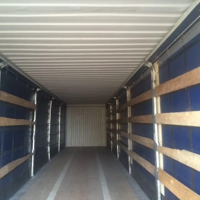 45′ Hcpw With A Tarpaulin Wall - Image 3